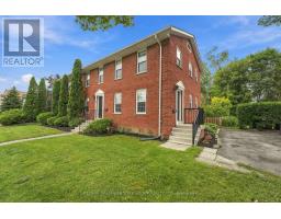 52 CENTRE STREET, Aurora, Ontario