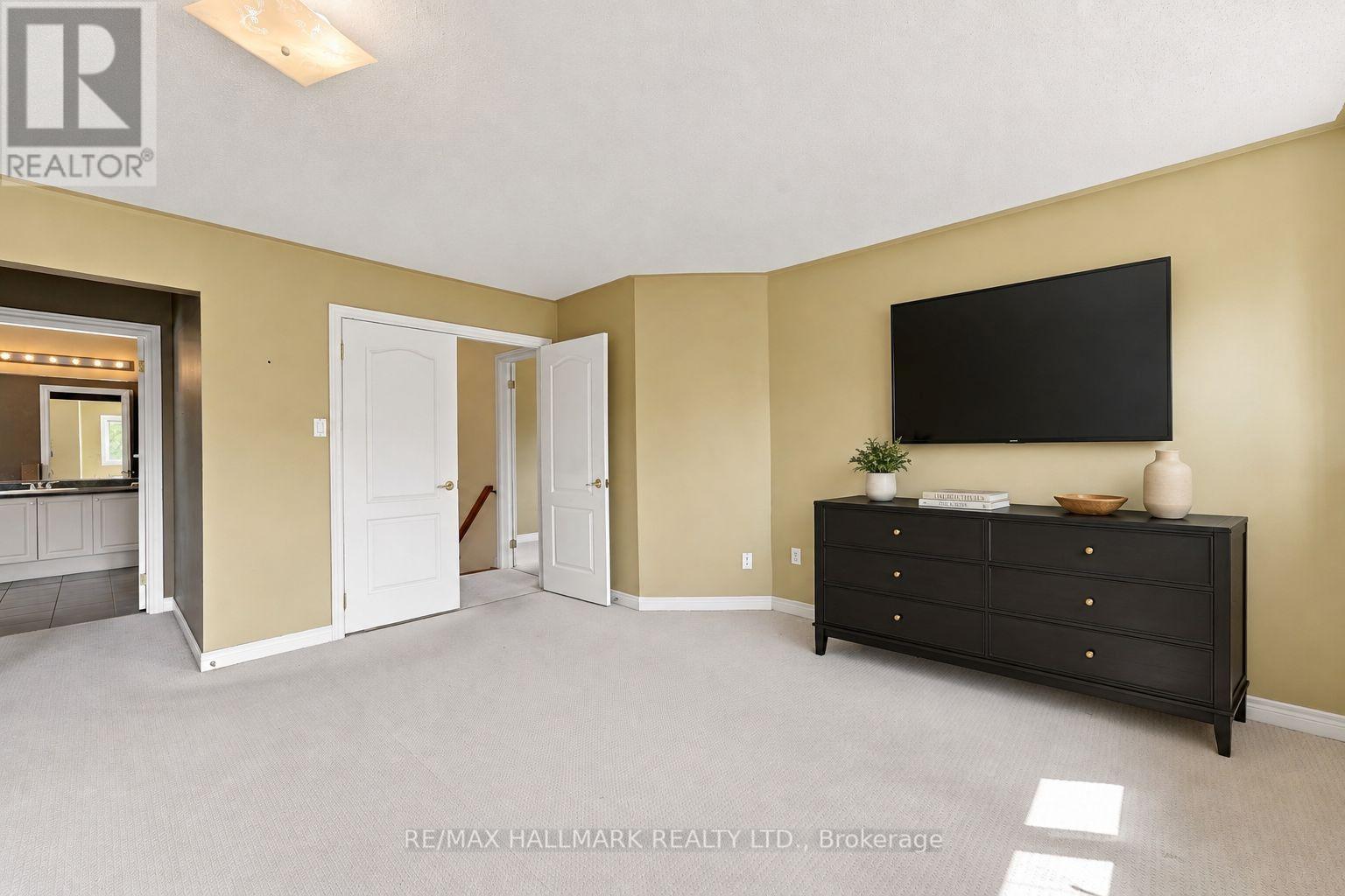 1 Vitlor Drive, Richmond Hill, Ontario  L4E 2Y4 - Photo 21 - N13801908
