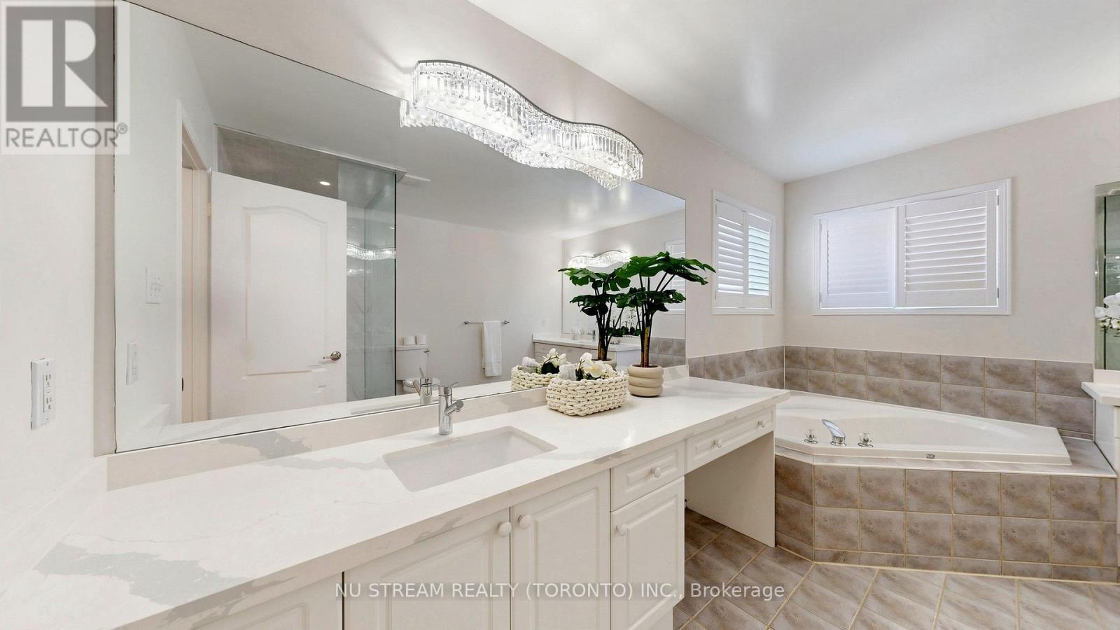 205 Fred Mclaren Boulevard, Markham, Ontario  L6E 1H2 - Photo 25 - N13802038