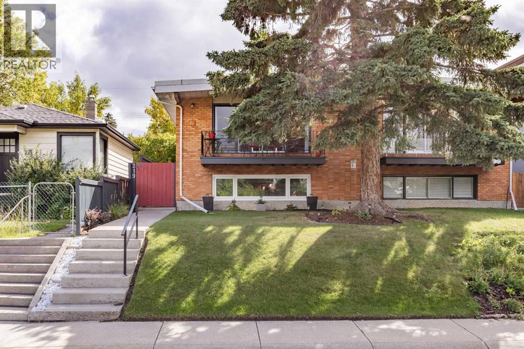 219 26 Avenue Ne, Calgary, Alberta  T2E 1Z1 - Photo 1 - A2345045