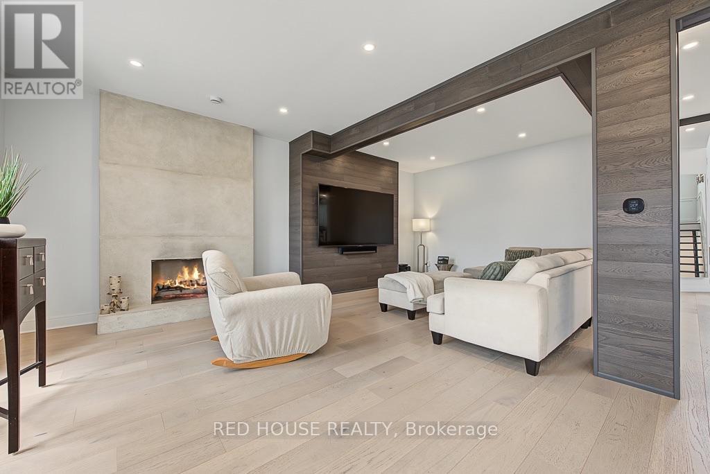 111 Neilson Drive, Toronto, Ontario  M9C 1W1 - Photo 14 - W13801746