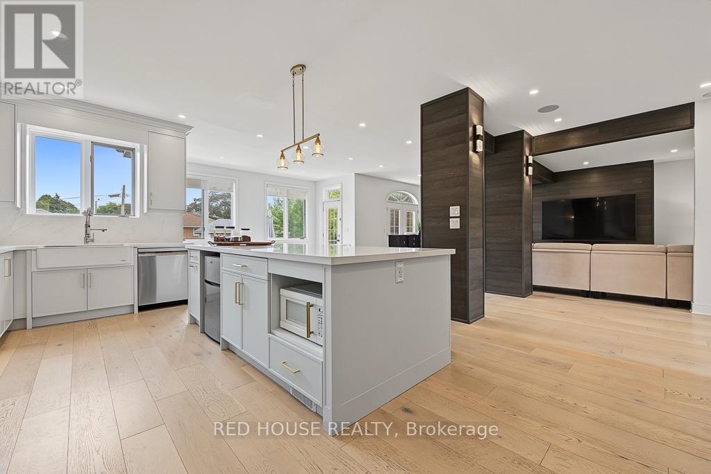 111 Neilson Drive, Toronto, Ontario  M9C 1W1 - Photo 19 - W13801746