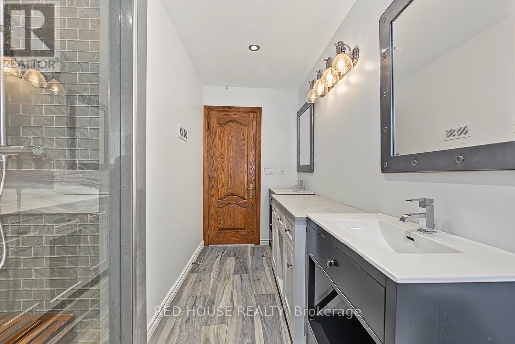 111 Neilson Drive, Toronto, Ontario  M9C 1W1 - Photo 34 - W13801746