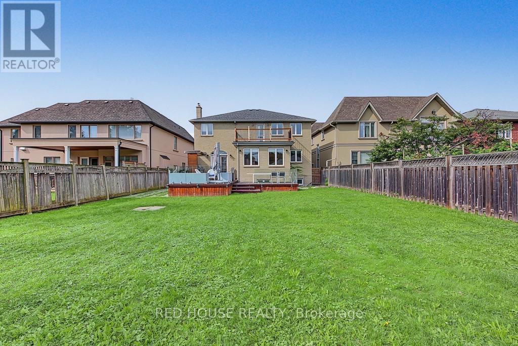 111 Neilson Drive, Toronto, Ontario  M9C 1W1 - Photo 46 - W13801746