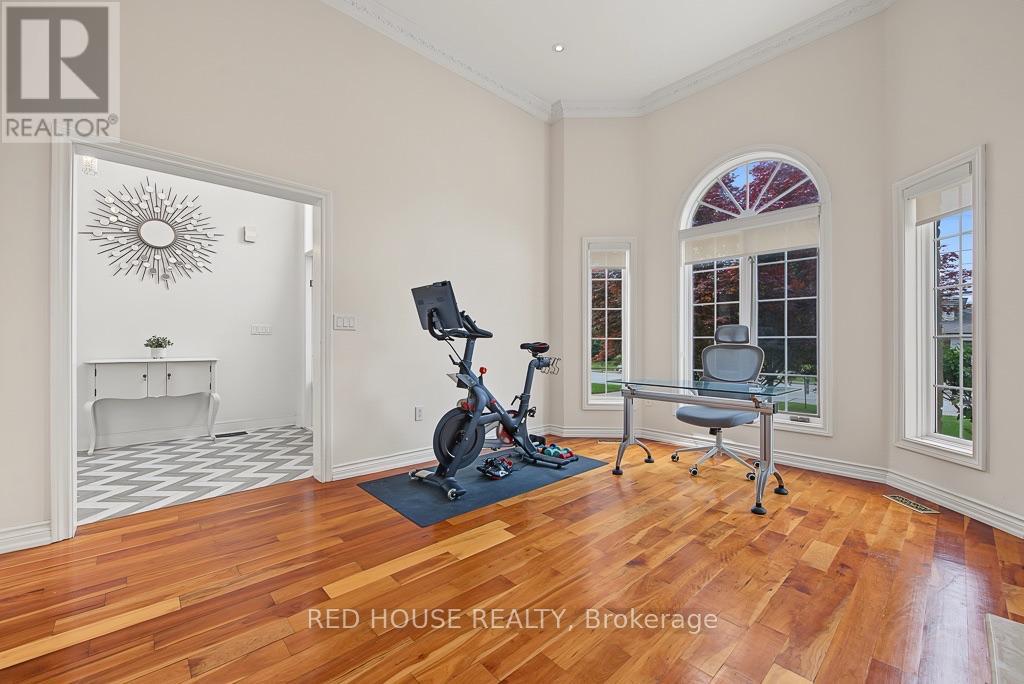 111 Neilson Drive, Toronto, Ontario  M9C 1W1 - Photo 8 - W13801746