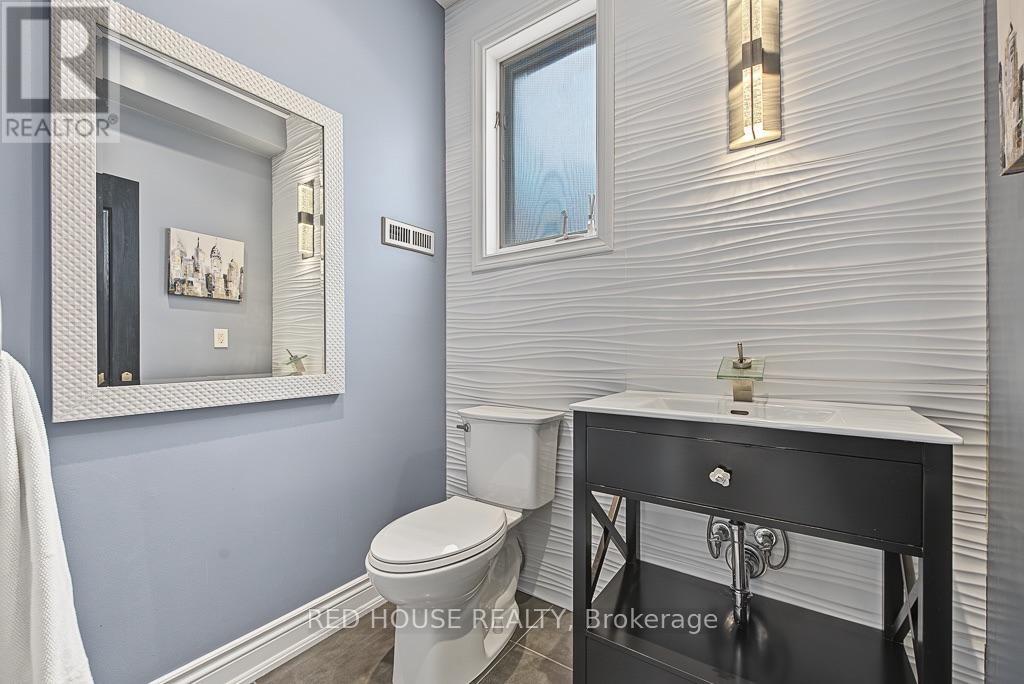 111 Neilson Drive, Toronto, Ontario  M9C 1W1 - Photo 9 - W13801746