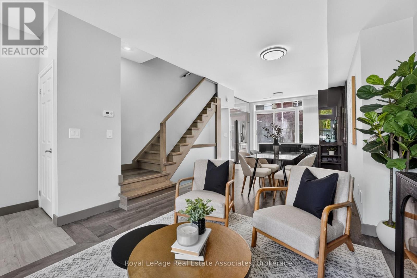 30 Michael Power Place, Toronto, Ontario  M9A 5G9 - Photo 10 - W13801754