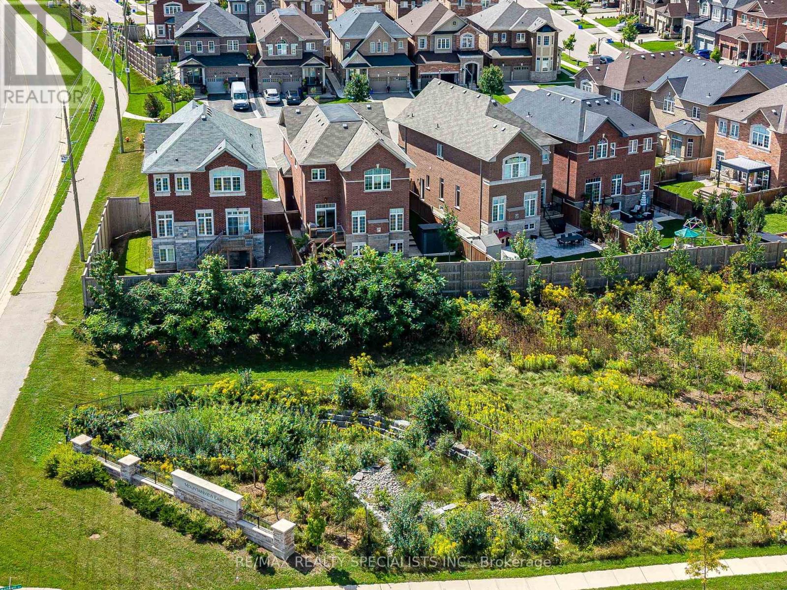 9 Calico Court, Halton Hills, Ontario  L7G 0M1 - Photo 46 - W13801766