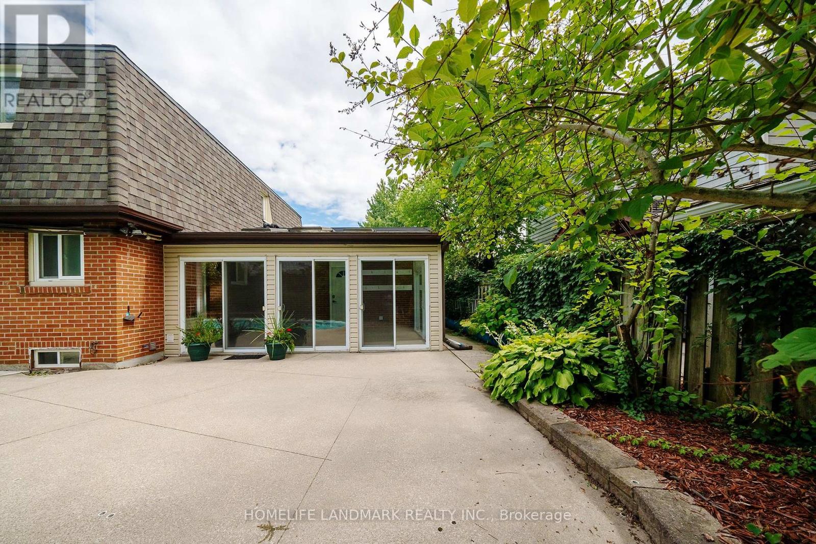 2365 Baccaro Road, Oakville, Ontario  L6J 5V9 - Photo 39 - W13801772