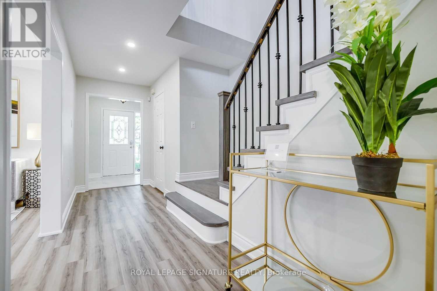 2260 Ridge Landing, Oakville, Ontario  L6M 3L6 - Photo 4 - W13801804