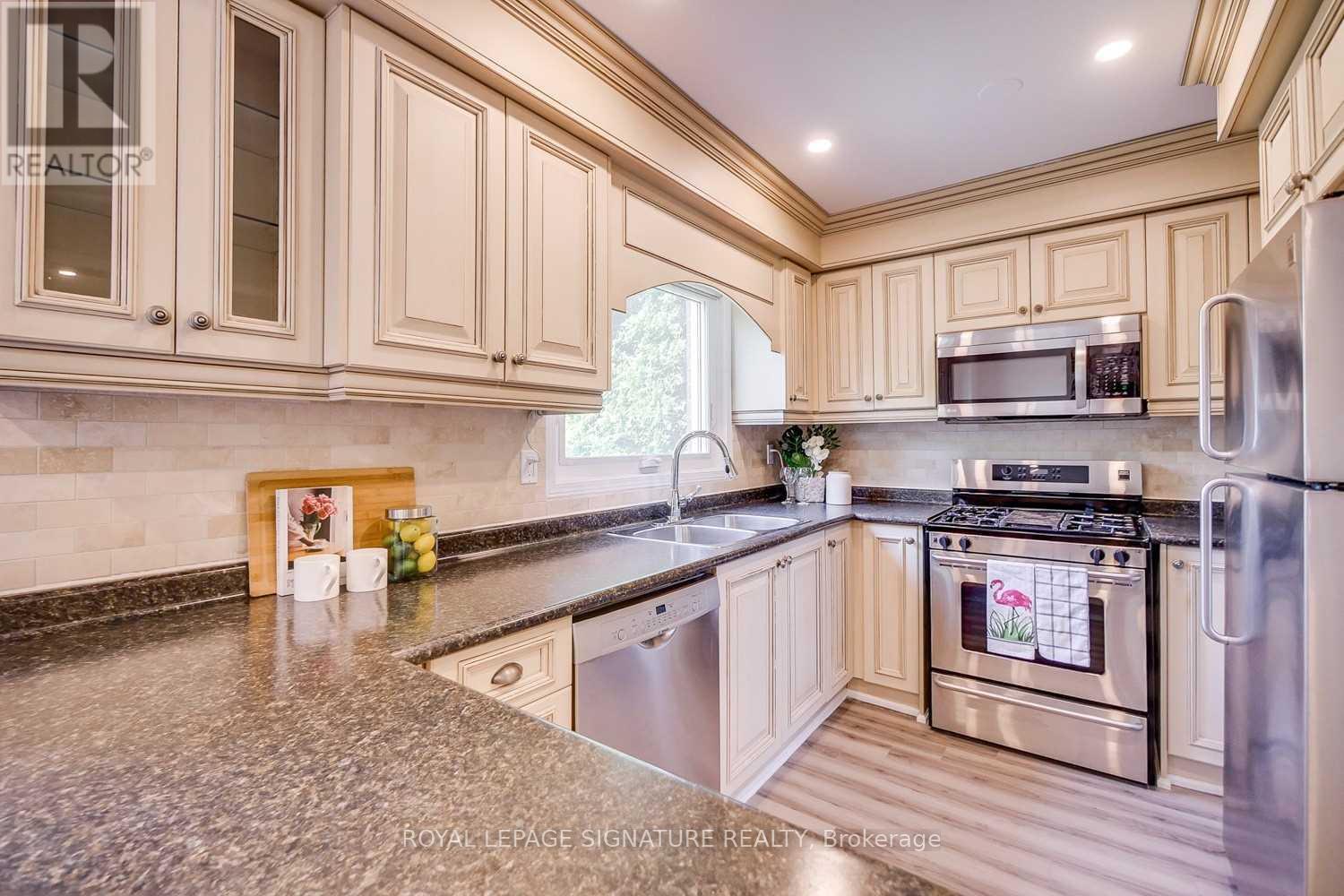 2260 Ridge Landing, Oakville, Ontario  L6M 3L6 - Photo 8 - W13801804
