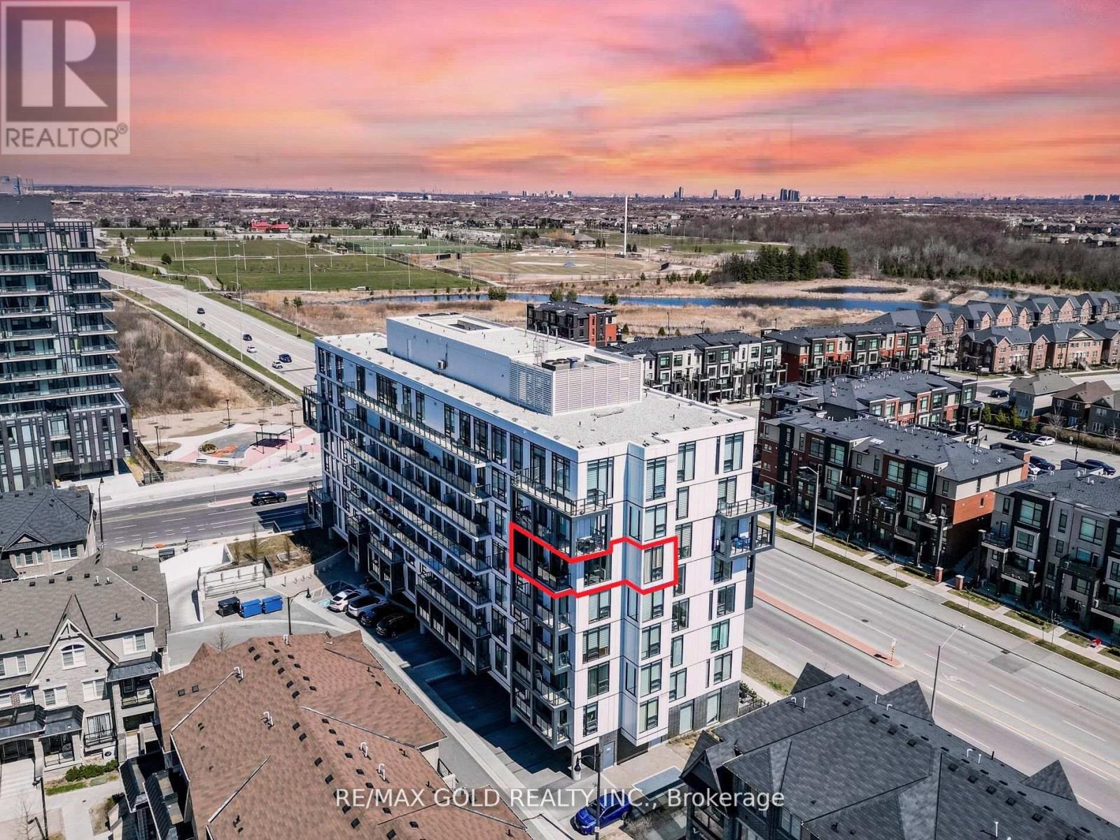 609 - 180 Veterans Drive, Brampton, Ontario  L7A 5G7 - Photo 1 - W13801840