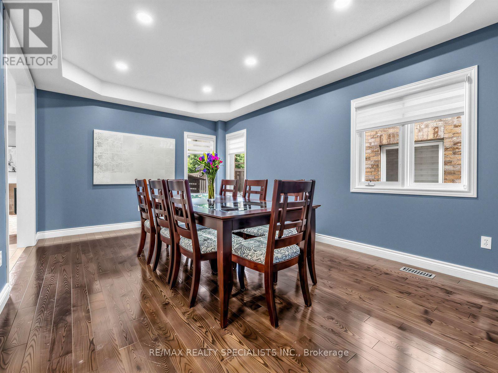 491 Willmott Crescent, Milton, Ontario  L9T 6P1 - Photo 5 - W13801842