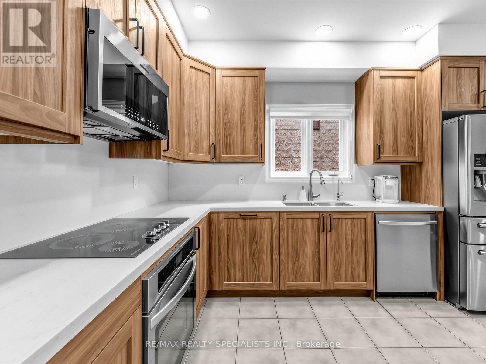 491 Willmott Crescent, Milton, Ontario  L9T 6P1 - Photo 7 - W13801842