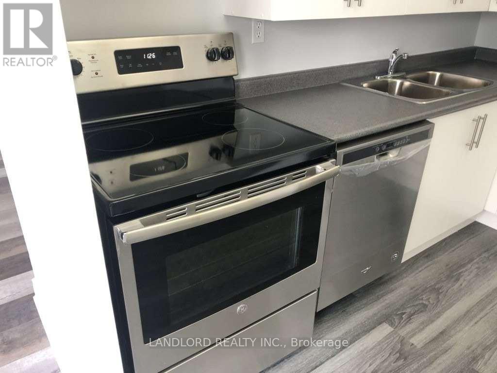 405 - 3590 Kaneff Crescent, Mississauga, Ontario  L5A 3X3 - Photo 11 - W13801864