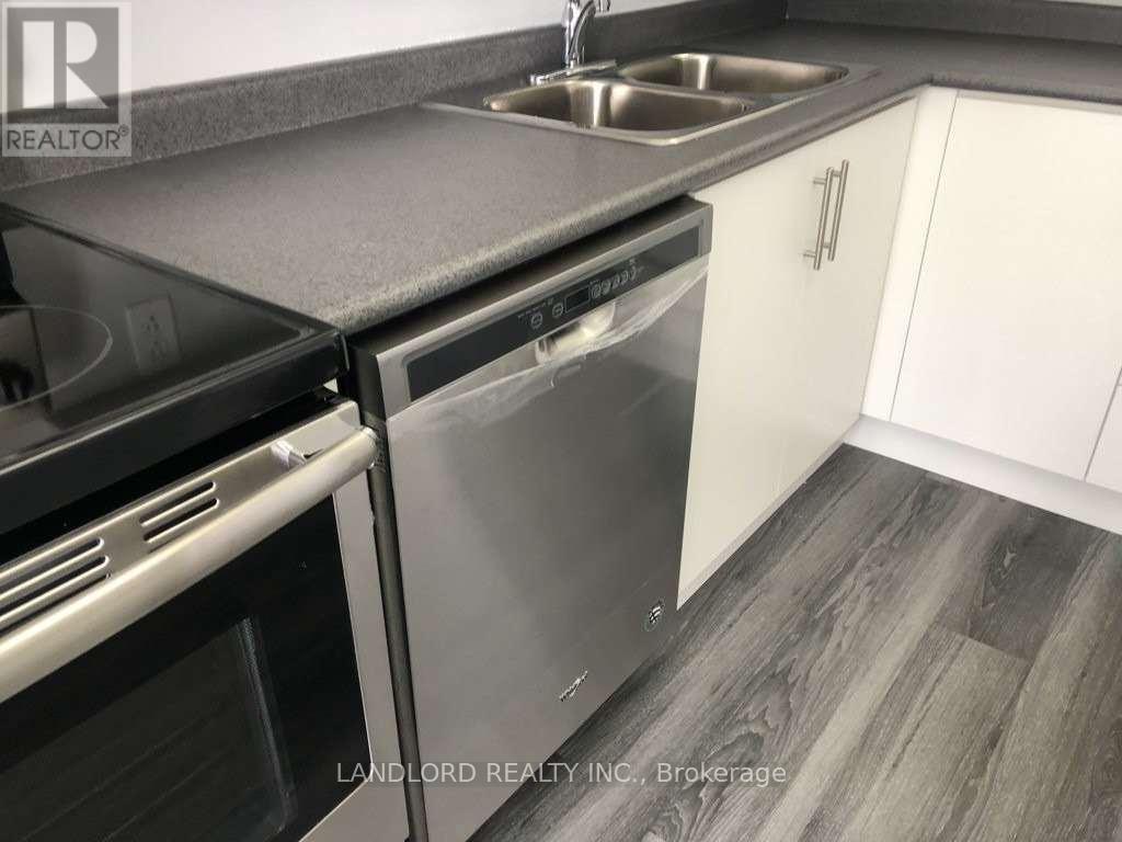 405 - 3590 Kaneff Crescent, Mississauga, Ontario  L5A 3X3 - Photo 13 - W13801864