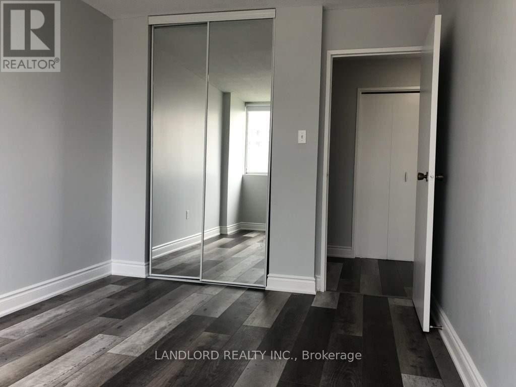 405 - 3590 Kaneff Crescent, Mississauga, Ontario  L5A 3X3 - Photo 18 - W13801864