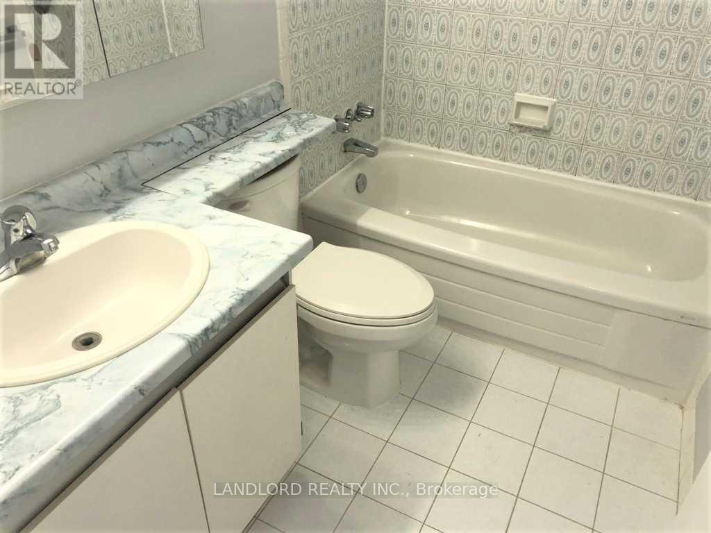 405 - 3590 Kaneff Crescent, Mississauga, Ontario  L5A 3X3 - Photo 21 - W13801864