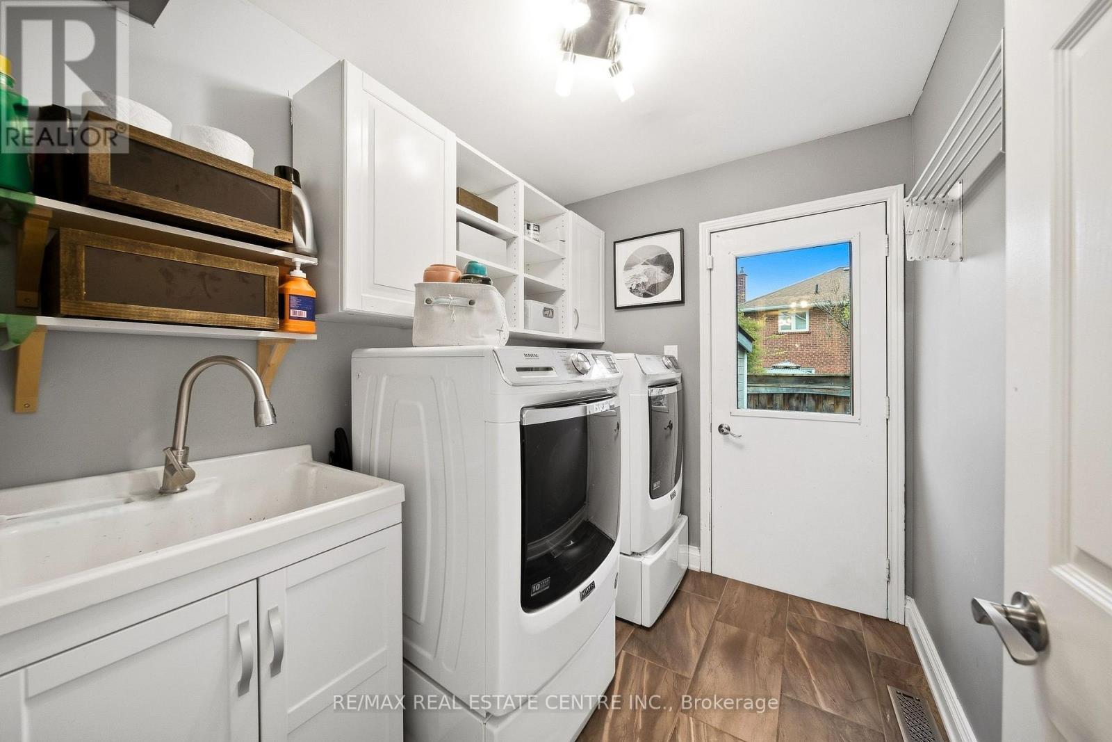 3277 Woodside Avenue, Burlington, Ontario  L7M 2R9 - Photo 25 - W13801902