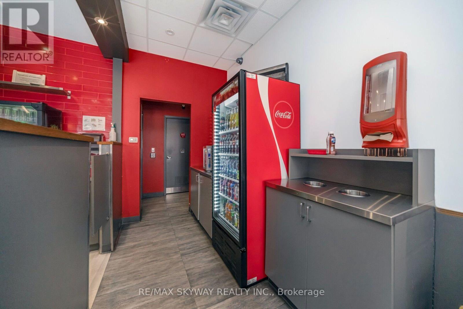 D113 - 4490 Fairview Street, Burlington, Ontario  L7L 5P9 - Photo 16 - W13801934