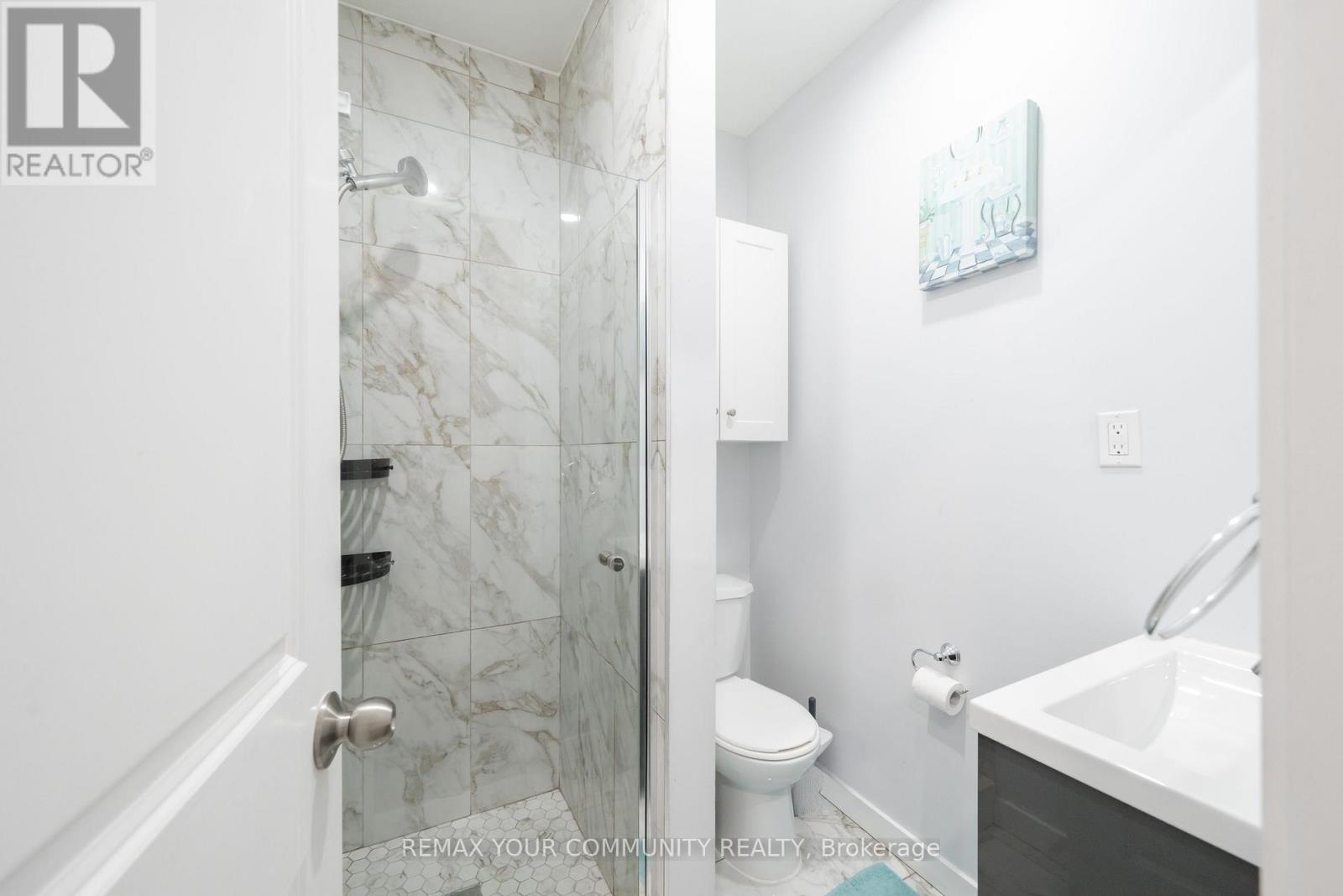 Main - 50 Brownville Avenue, Toronto, Ontario  M6N 4L3 - Photo 14 - W13801936