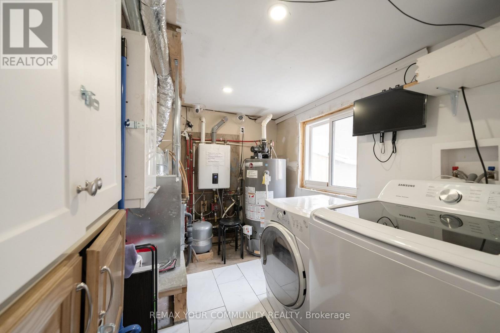 Main - 50 Brownville Avenue, Toronto, Ontario  M6N 4L3 - Photo 21 - W13801936