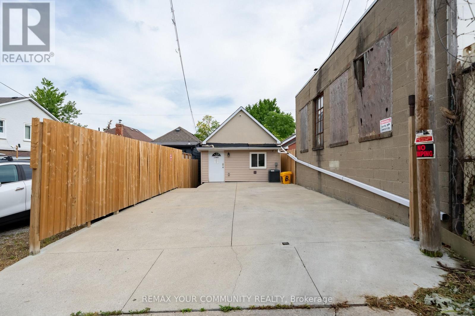 Main - 50 Brownville Avenue, Toronto, Ontario  M6N 4L3 - Photo 24 - W13801936