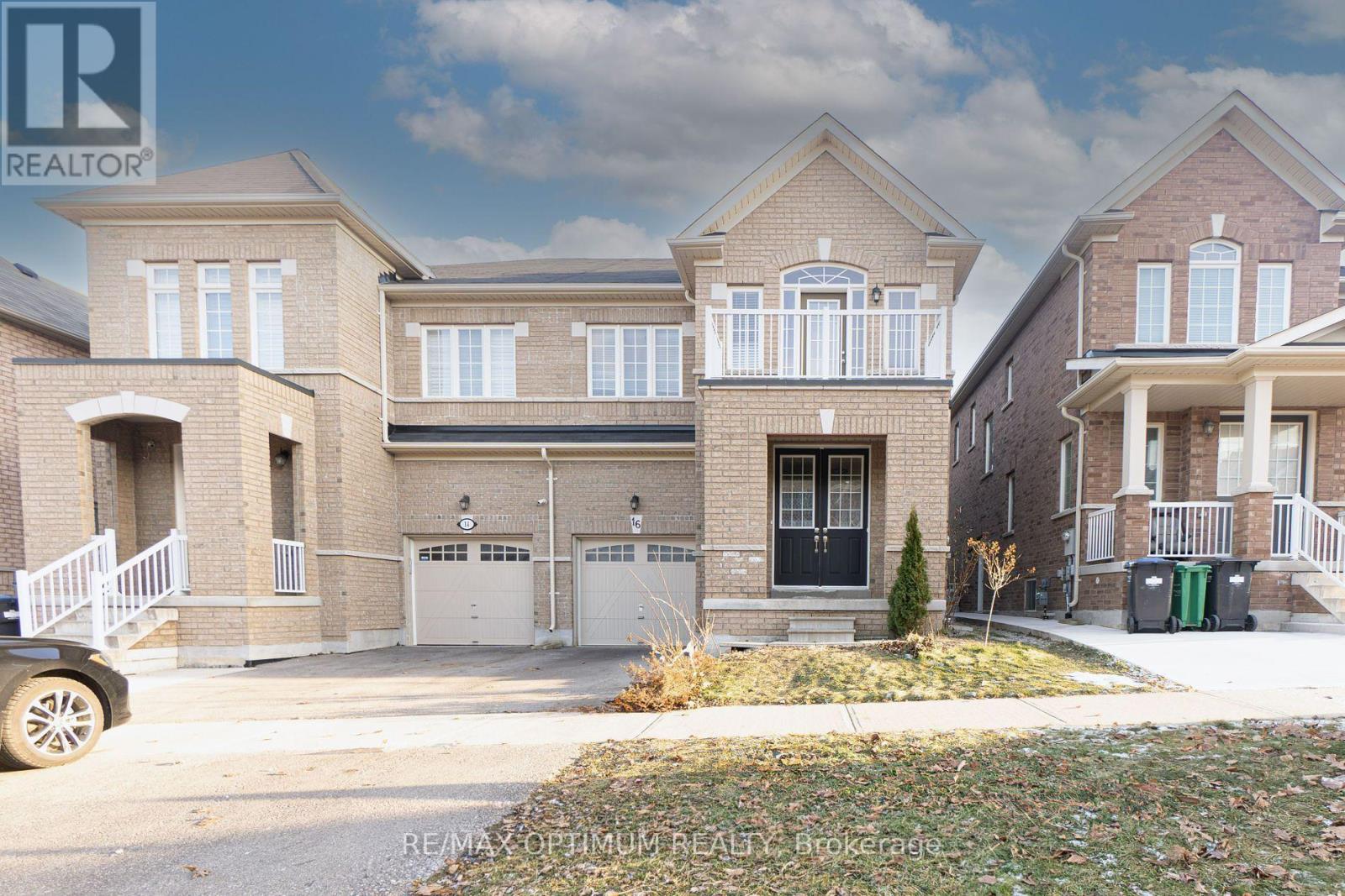 16 VEZNA CRESCENT, Brampton, Ontario