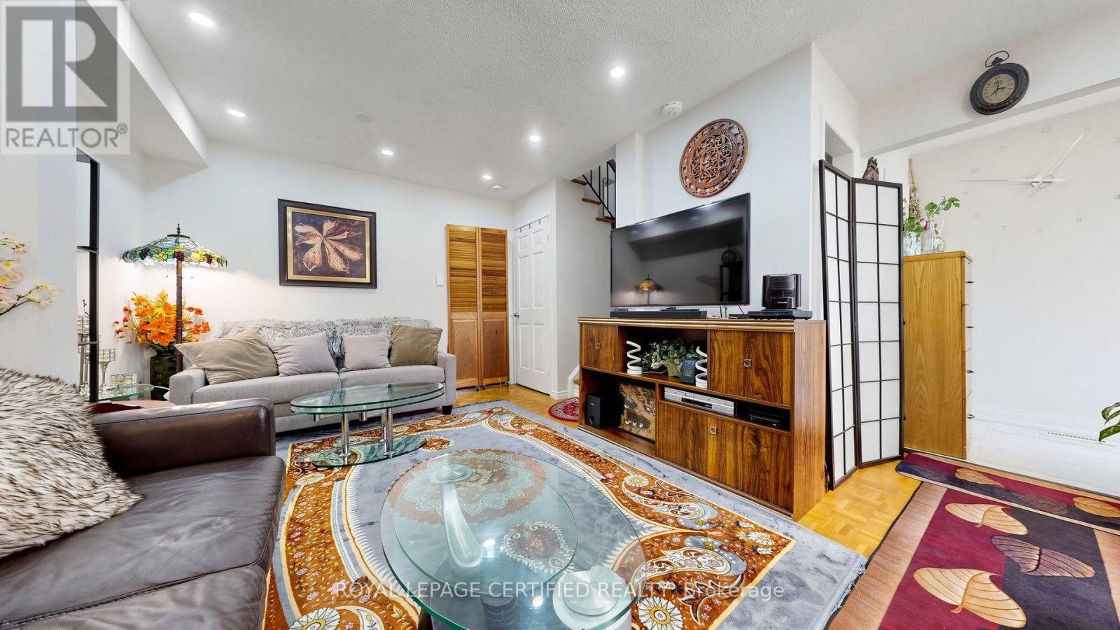 3847 Morning Star Drive, Mississauga, Ontario  L4T 3K2 - Photo 7 - W13802014