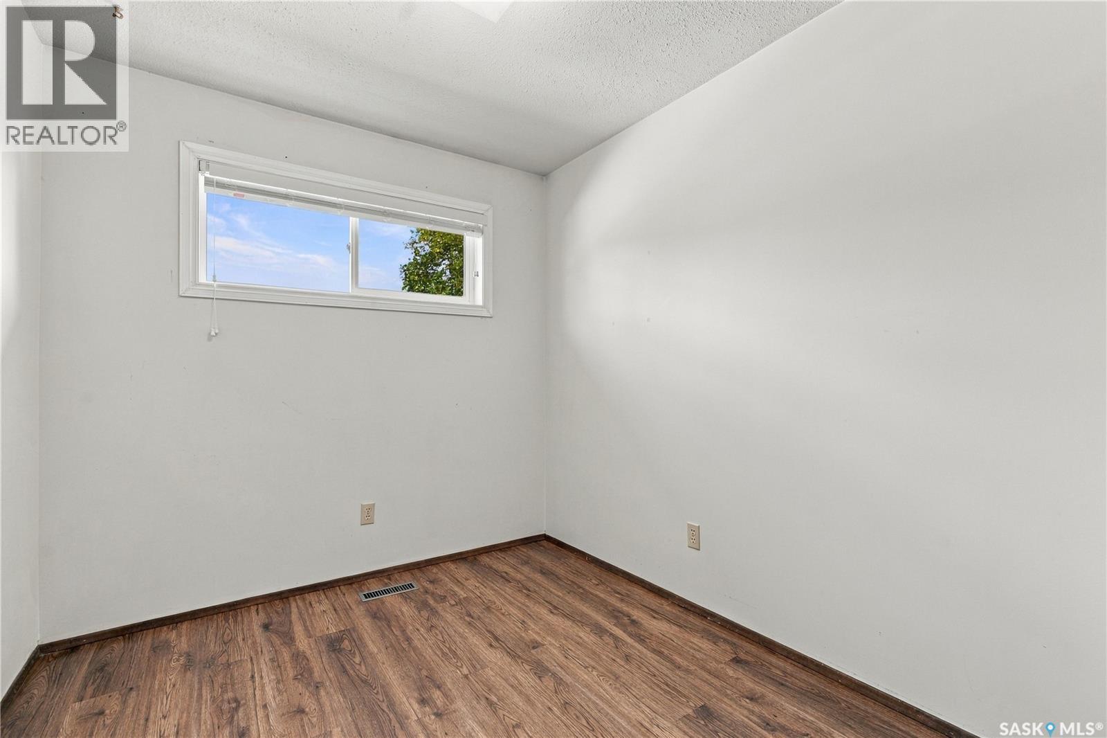 618 Priel Court, Saskatoon, Saskatchewan  S7M 4K6 - Photo 17 - SK048816