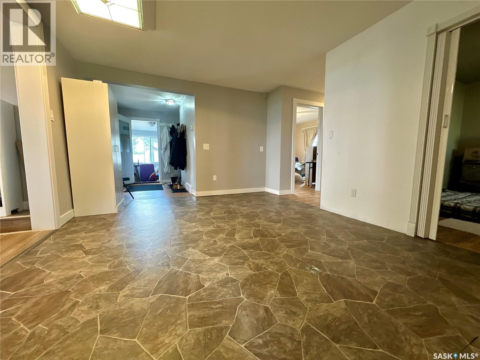 709 2nd Street, Chamberlain, Saskatchewan  S0G 0R0 - Photo 17 - SK048716