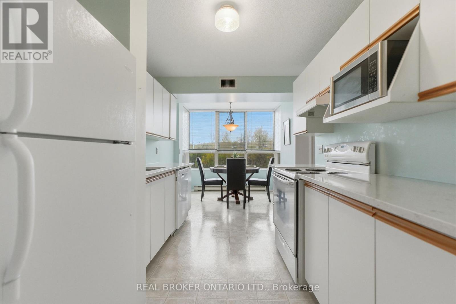215 - 30 Blue Springs Drive, Waterloo, Ontario  N2J 4T2 - Photo 11 - X13801700