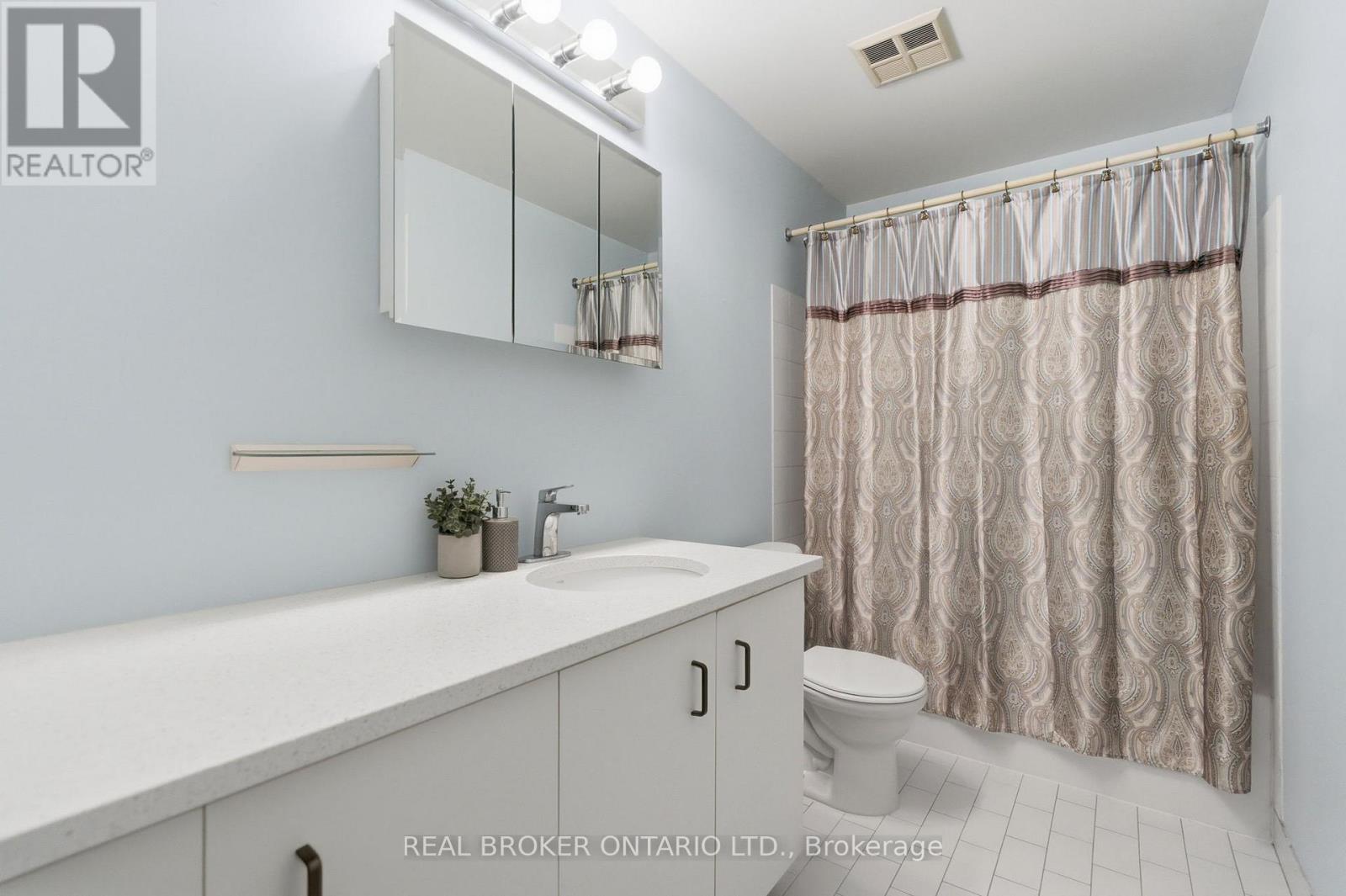 215 - 30 Blue Springs Drive, Waterloo, Ontario  N2J 4T2 - Photo 27 - X13801700
