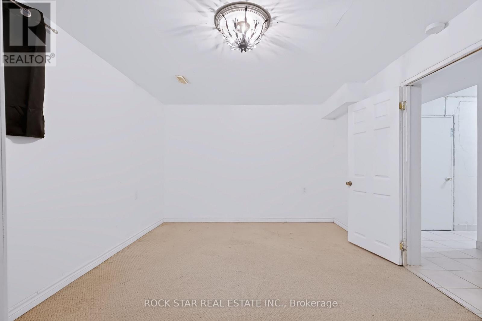 82 Franklin Street N, Kitchener, Ontario  N2A 1X9 - Photo 32 - X13801856