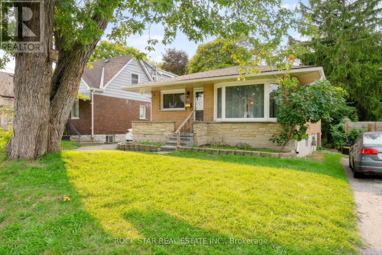 82 Franklin Street N, Kitchener, Ontario  N2A 1X9 - Photo 4 - X13801856