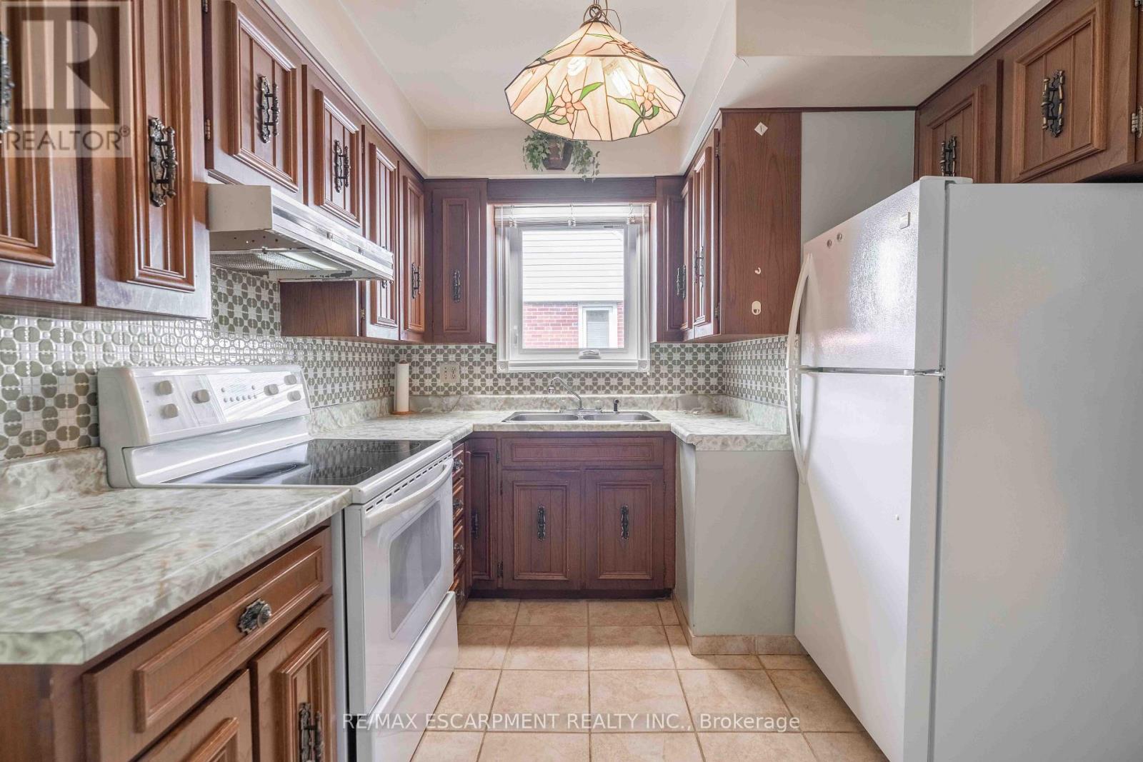 215 Rosedale Avenue, Hamilton, Ontario  L8K 4N6 - Photo 12 - X13801866