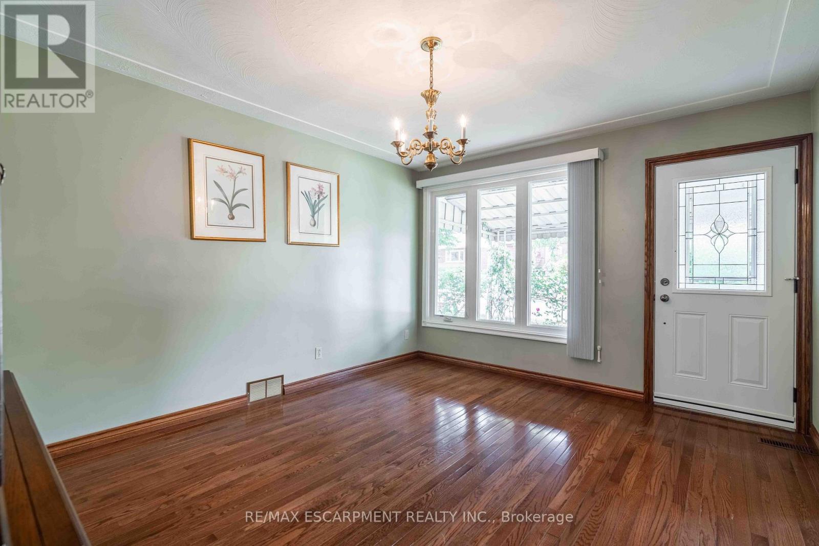 215 Rosedale Avenue, Hamilton, Ontario  L8K 4N6 - Photo 4 - X13801866