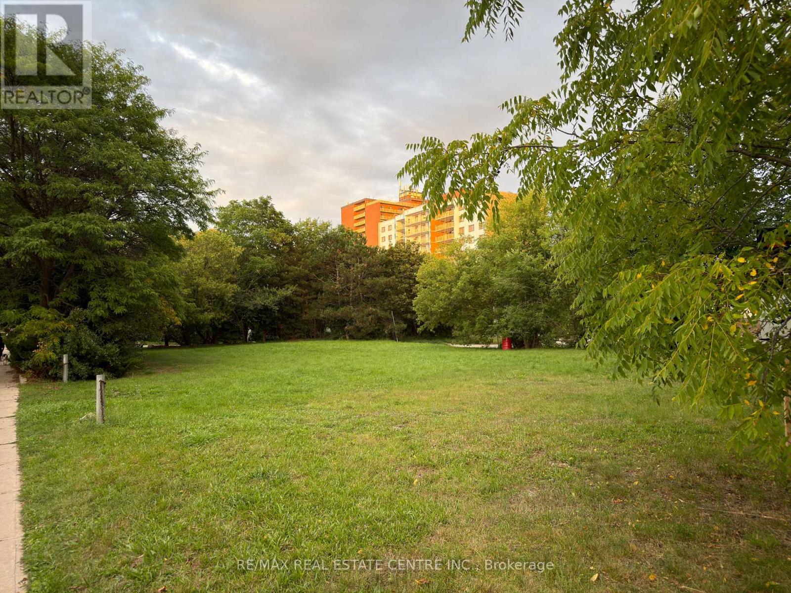 115 Union Boulevard, Kitchener, Ontario  N2M 2S1 - Photo 3 - X13801878