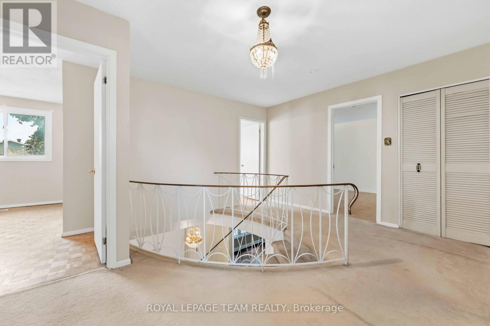 19 Amberwood Crescent, Ottawa, Ontario  K2E 7B7 - Photo 20 - X13801232