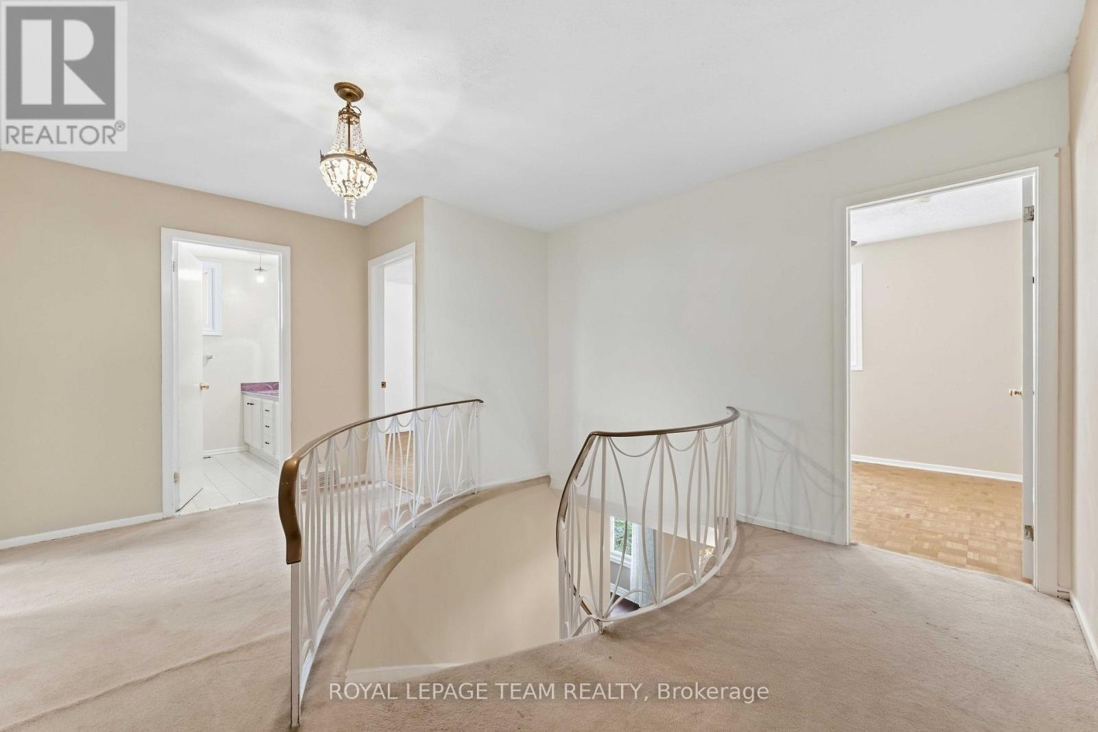 19 Amberwood Crescent, Ottawa, Ontario  K2E 7B7 - Photo 21 - X13801232