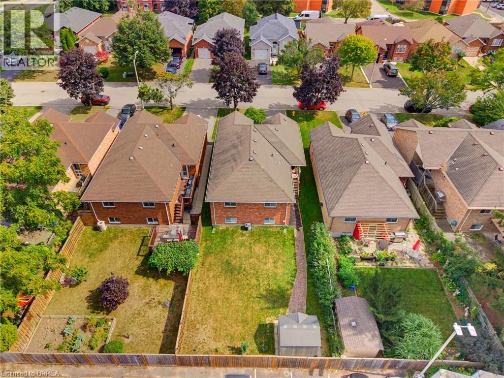 10 Noble Court, Brantford, Ontario  N3R 7Y5 - Photo 30 - 40862447