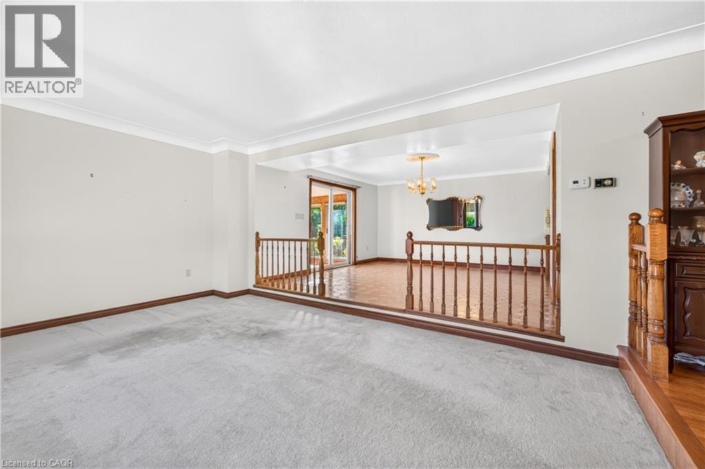 6056 Saint Anthony Crescent, Niagara Falls, Ontario  L2J 3X5 - Photo 7 - 40863822