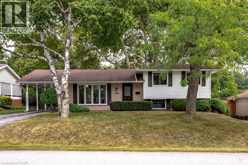 1083 Manorwood Drive, Burlington, Ontario  L7T 2L9 - Photo 1 - 40864580