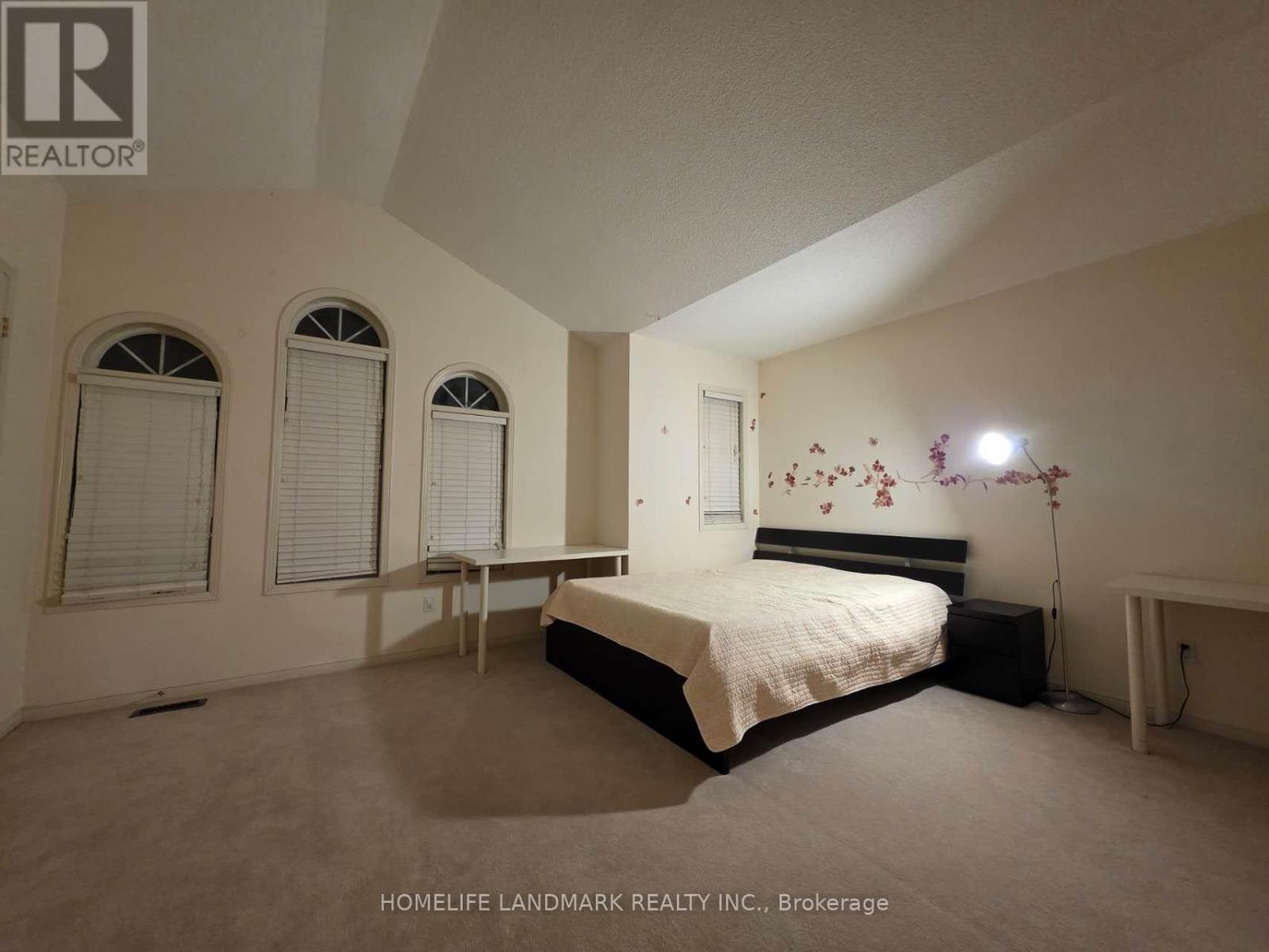 Rooms - 22 Maffey Crescent, Richmond Hill, Ontario  L4S 0A7 - Photo 3 - N13606544