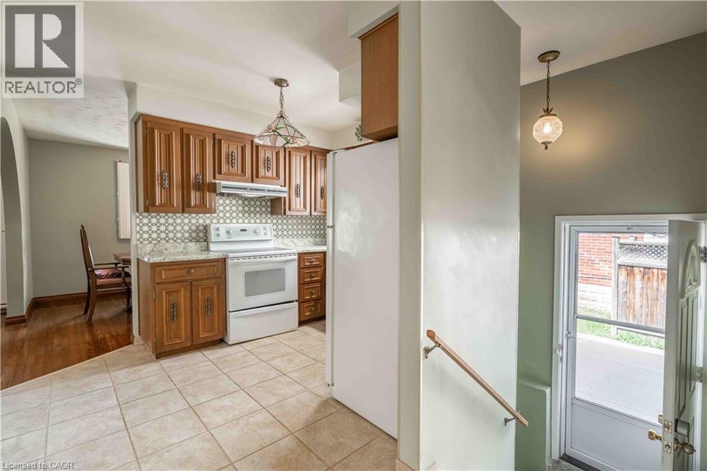 215 Rosedale Avenue, Hamilton, Ontario  L8K 4N6 - Photo 14 - 40864631