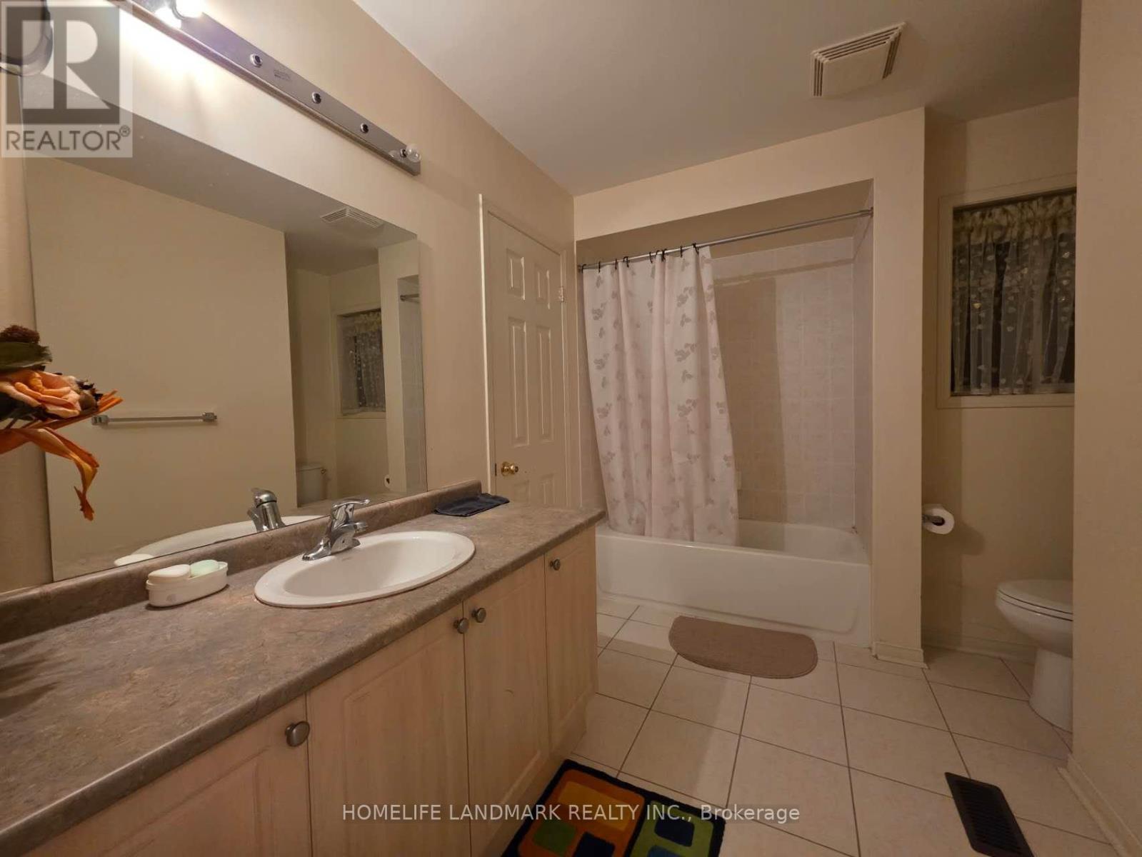 Rooms - 22 Maffey Crescent, Richmond Hill, Ontario  L4S 0A7 - Photo 5 - N13606544