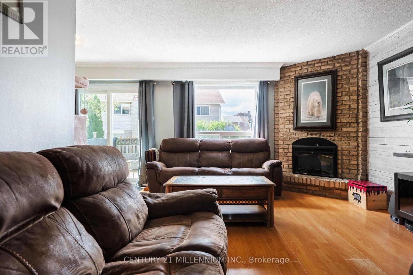 65 Primrose Crescent, Brampton, Ontario  L6Z 1E1 - Photo 8 - W13799594