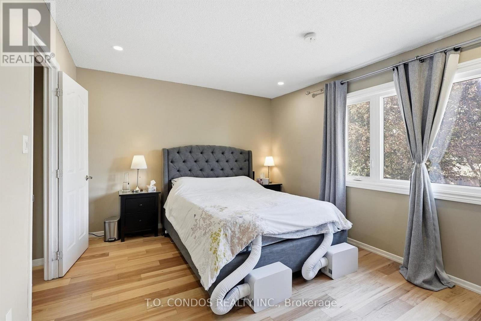 2843 Arvida Circle, Mississauga, Ontario  L5N 1R4 - Photo 24 - W13800440