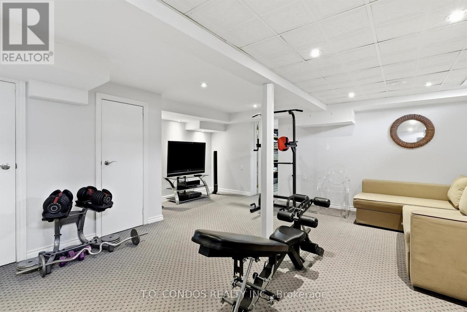 2843 Arvida Circle, Mississauga, Ontario  L5N 1R4 - Photo 32 - W13800440