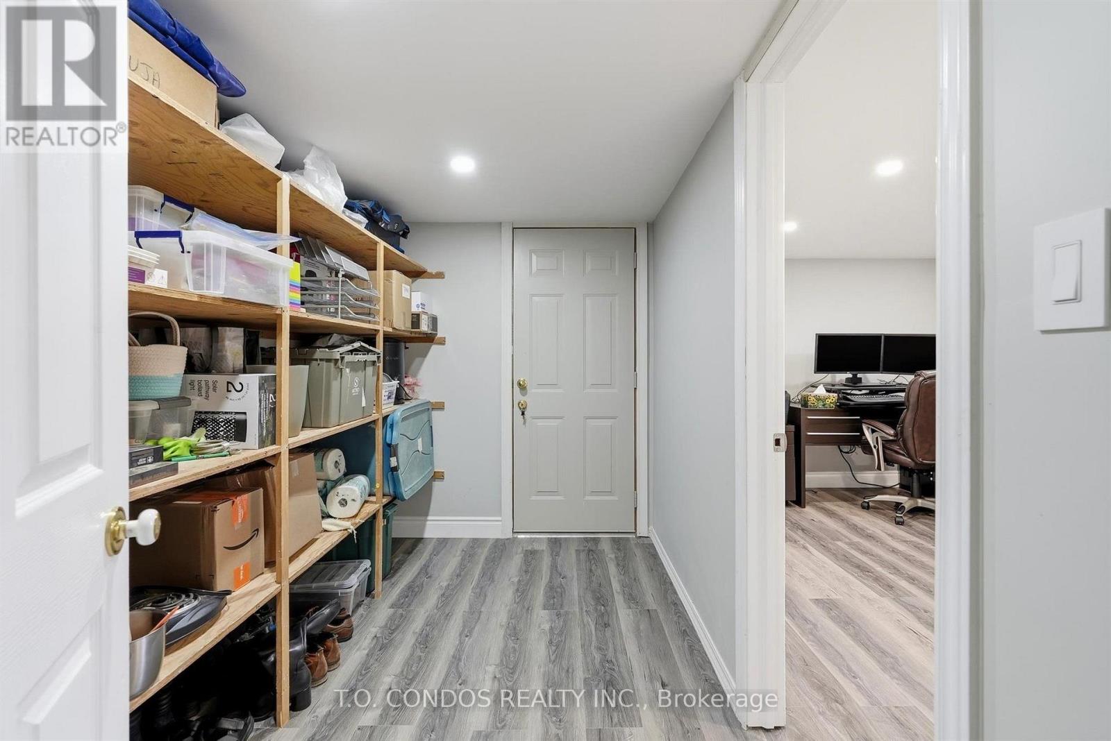 2843 Arvida Circle, Mississauga, Ontario  L5N 1R4 - Photo 33 - W13800440